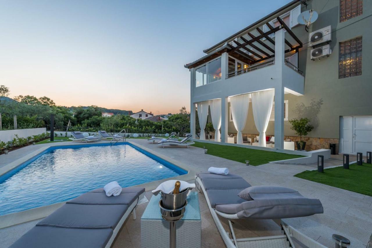 Apartments Very Good Life Preko Exterior foto